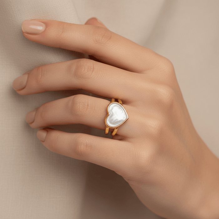 Mother-of-pearl heart ring