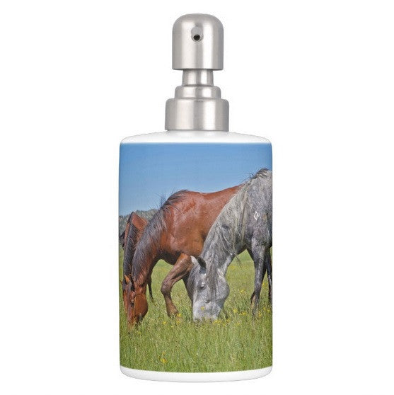 Grass Grazing Time Bathroom Set