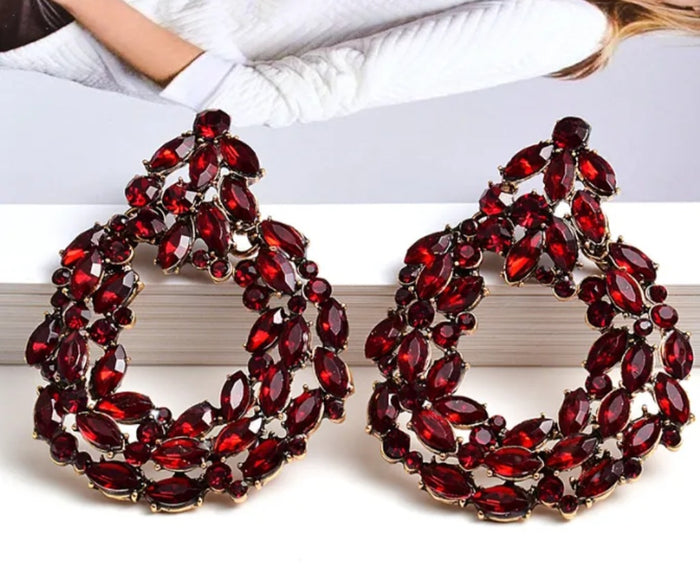 → Miya Crystal Wreath Drop Earrings in Red - Zoha Los Angeles