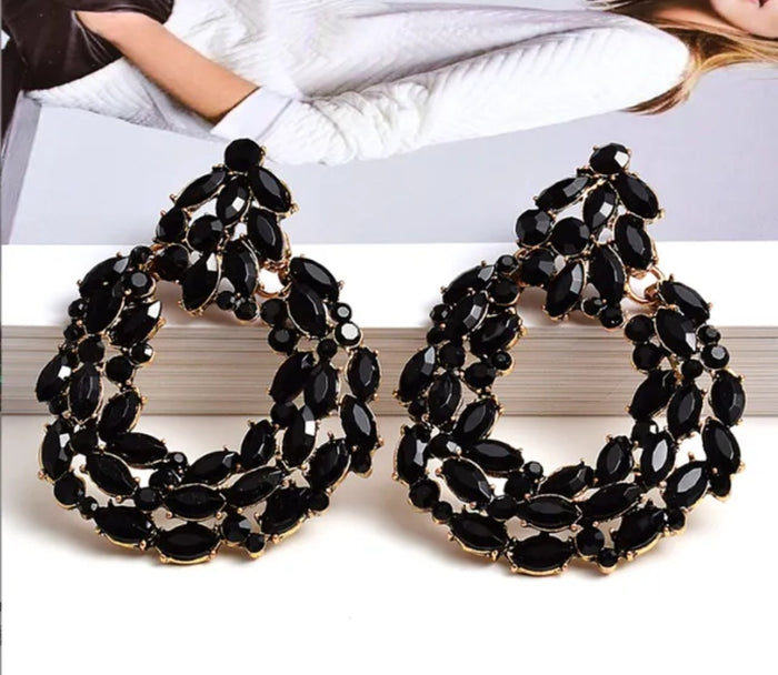 → Miya Crystal Wreath Drop Earrings in black- Zoha Los Angeles