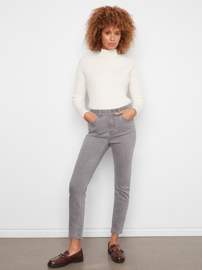 Smoke grey jeans with a cropped length, featuring a 5-pocket design and crafted from stretch denim by Charlie B.