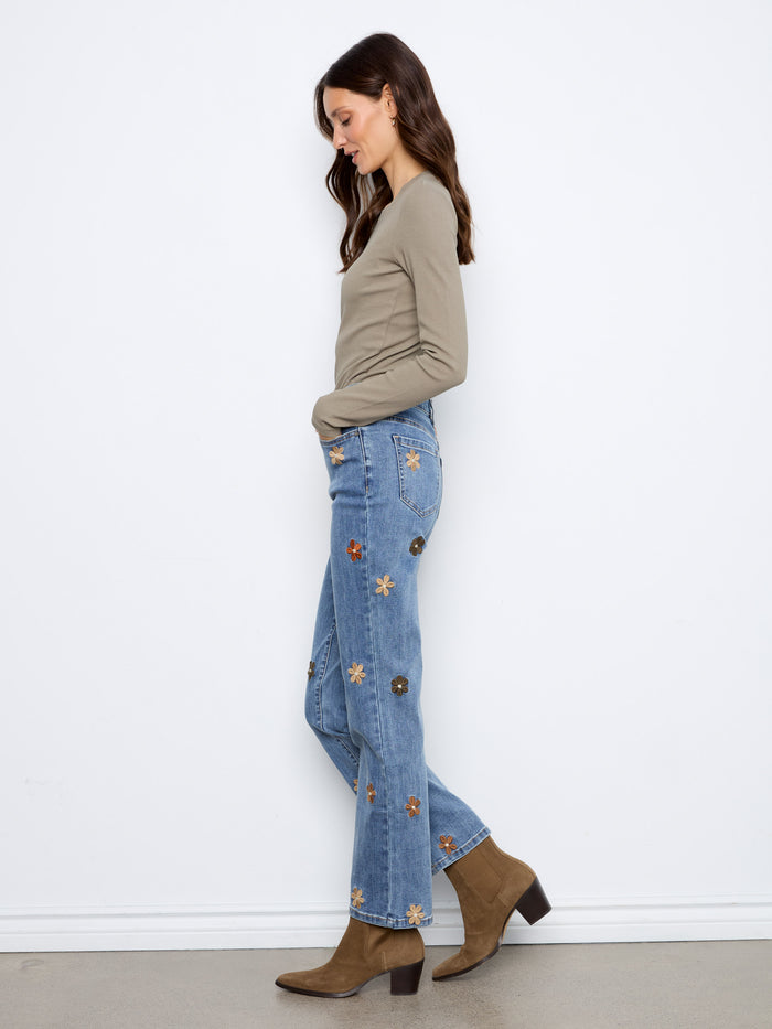Showcasing five functional pockets, these denim jeans blend practicality with fashion effortlessly. A must-have piece by Charlie B.