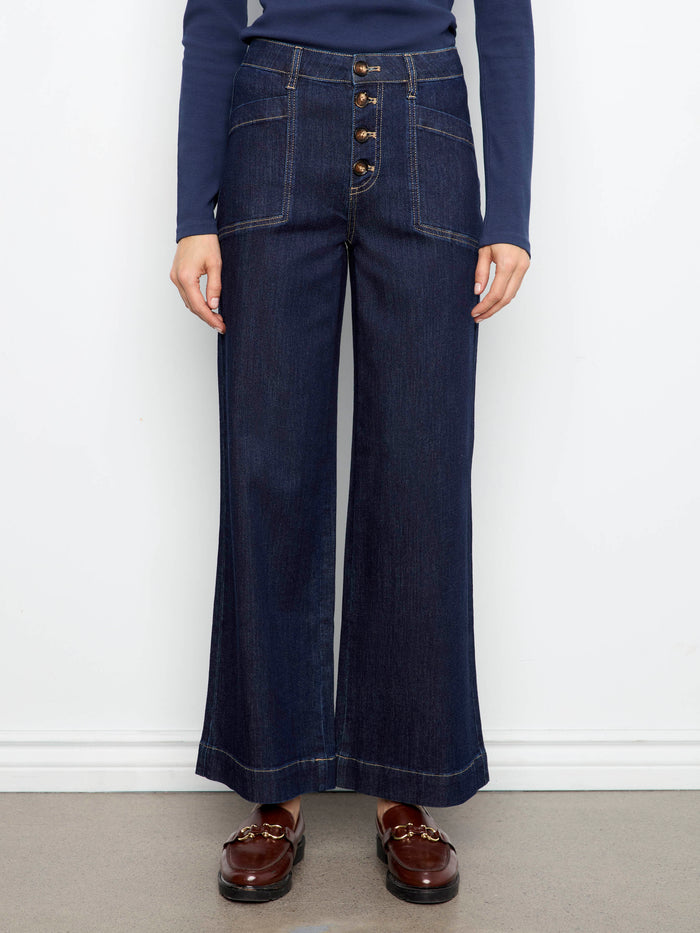 These ankle length jeans offer a chic button closure and regular rise, made from comfortable stretch denim by Charlie B.